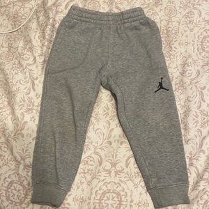 3t jordan sweats
